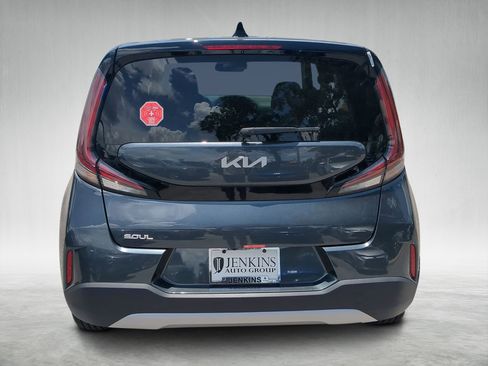New 2025 Kia Soul LX image 4