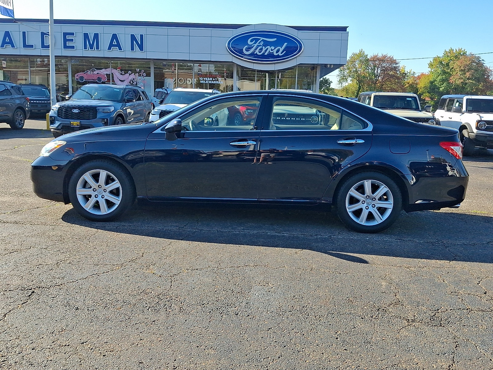 Used 2009 Lexus ES 350 FWD image 4