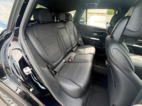New 2025 Mercedes-Benz GLC 300 4MATIC image 11