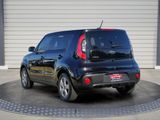 Used 2019 Kia Soul + image 5