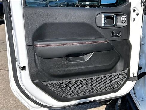 Used 2024 Jeep Gladiator Rubicon w/ Convenience Group image 20