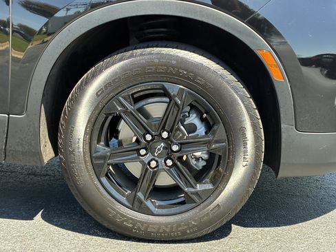 Used 2023 Chevrolet Blazer LT w/ Midnight/Sport Edition FWD image 6