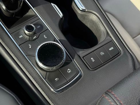 Used 2020 Cadillac XT4 Sport image 37