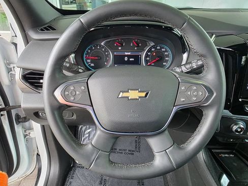 Used 2023 Chevrolet Traverse LT AWD/4WD image 28