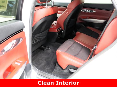 Used 2022 Genesis GV70 3.5T Sport w/ Cargo Package image 31