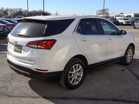 Used 2024 Chevrolet Equinox LT image 4
