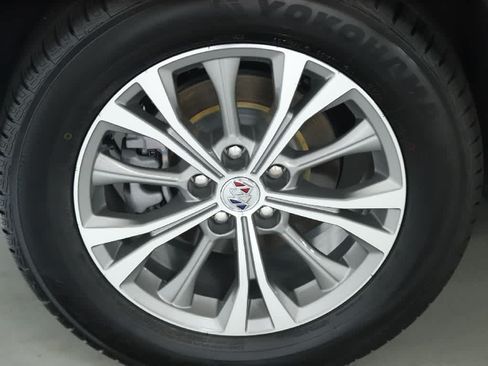 Used 2023 Buick Envision Preferred FWD image 14
