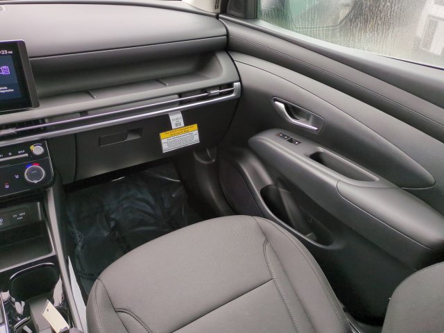 New 2026 Hyundai Tucson SEL FWD image 16
