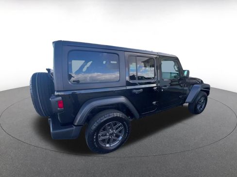 Used 2025 Jeep Wrangler Unlimited Sport AWD/4WD image 14