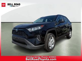 Used 2021 Toyota RAV4 LE video 1