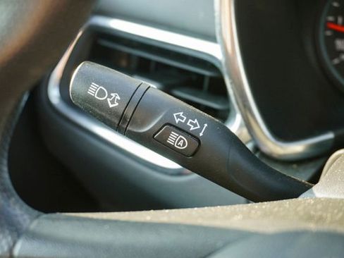 Used 2023 Chevrolet Equinox LT image 20