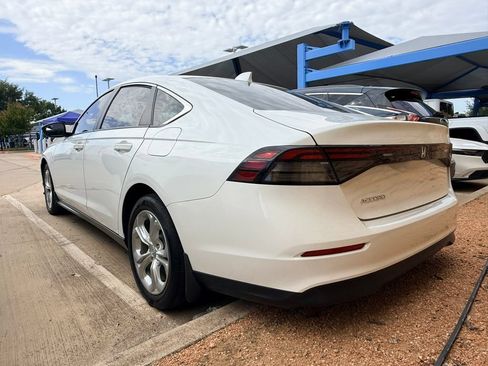 Used 2023 Honda Accord LX image 7
