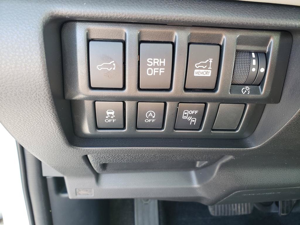Used 2024 Subaru Forester Limited AWD/4WD image 23
