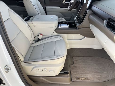 New 2026 GMC Yukon Denali w/ Denali Reserve Package image 29