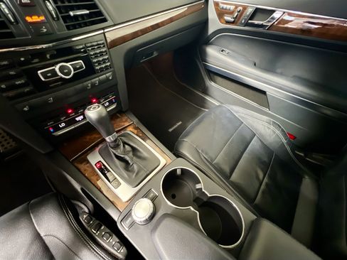 Used 2013 Mercedes-Benz E 350 image 25