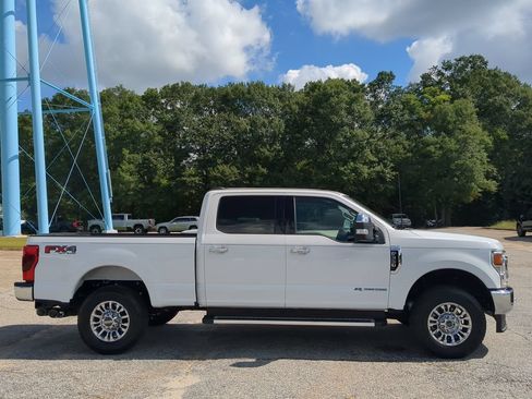 Certified 2022 Ford F350 XLT w/ XLT Premium Package AWD/4WD image 2