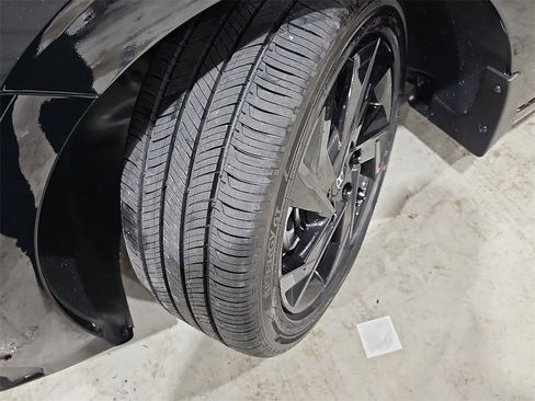 New 2026 Hyundai Elantra Sport image 31