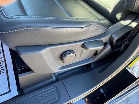 New 2025 Ford Bronco Badlands image 27