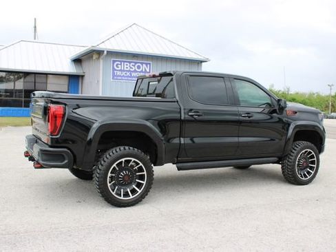Used 2023 GMC Sierra 1500 AT4 w/ AT4 Premium Package image 12