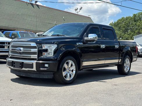 Used 2017 Ford F150 Platinum w/ Equipment Group 701A Luxury RWD image 8