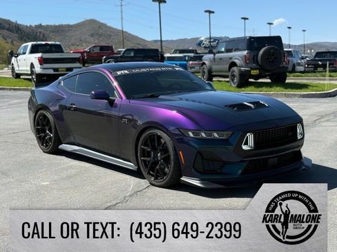 Used 2025 Ford Mustang GT Premium w/ GT Performance Package RWD image 8