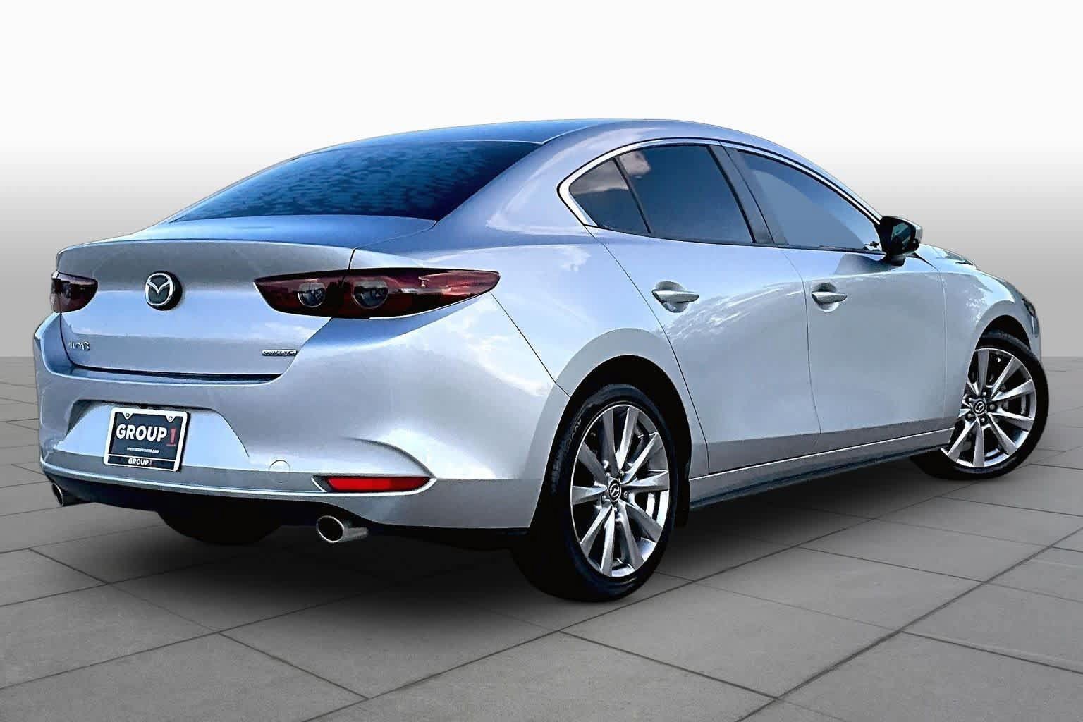 Used 2019 MAZDA MAZDA3 Sedan w/ Select Package FWD image 13