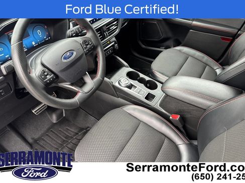 Certified 2023 Ford Escape ST-Line Select w/ Tech Pack #2 AWD/4WD image 13