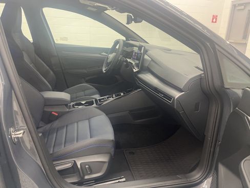 New 2026 Volkswagen Golf image 43