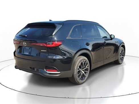 Certified 2025 MAZDA CX-70 Plug-In Hybrid w/ Premium Plus image 3