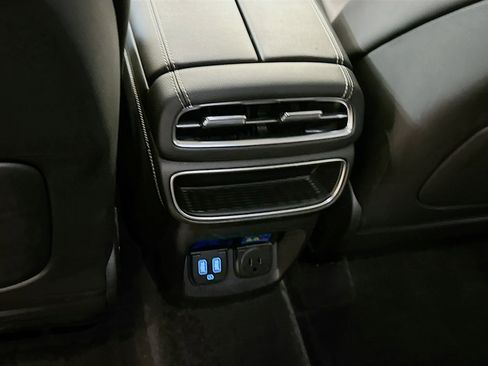 Used 2024 Genesis GV80 2.5T image 28