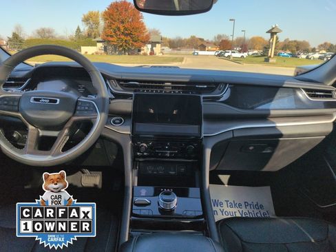 Used 2022 Jeep Grand Cherokee Limited 4xe image 15