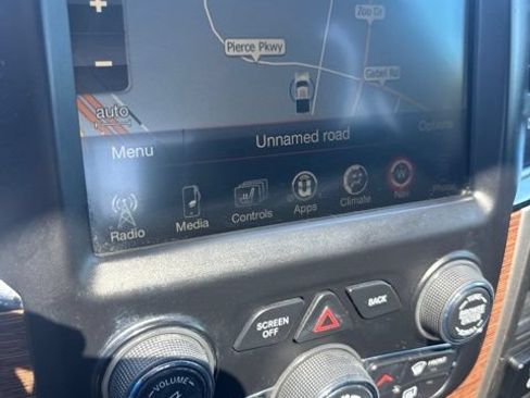 Used 2017 RAM 1500 Laramie w/ Convenience Group AWD/4WD image 15