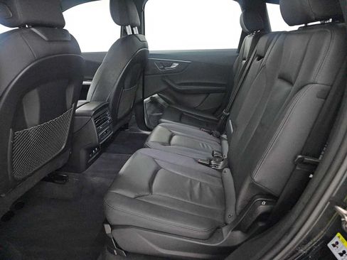 Used 2023 Audi Q7 2.0T Premium Plus w/ Premium Plus Package AWD/4WD image 13