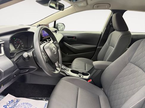 Used 2023 Toyota Corolla LE w/ LE Convenience Package FWD image 9