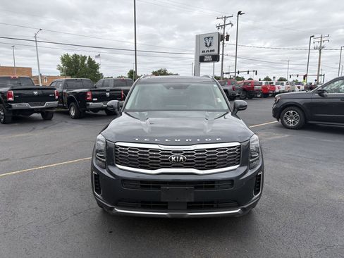 Used 2020 Kia Telluride S AWD/4WD image 3