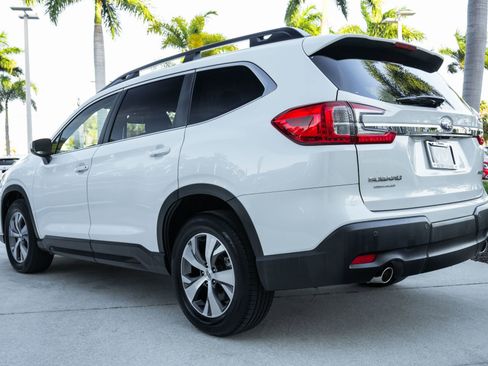 Used 2024 Subaru Ascent Premium w/ Convenience Package image 21