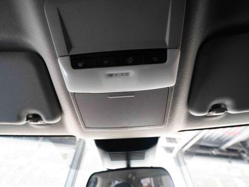 Used 2025 Nissan Sentra SV w/ Trunk Package image 18