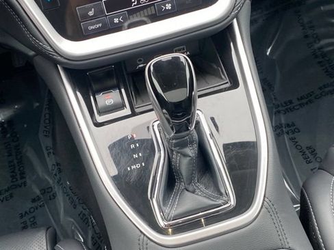 Used 2023 Subaru Outback Limited XT AWD/4WD image 18
