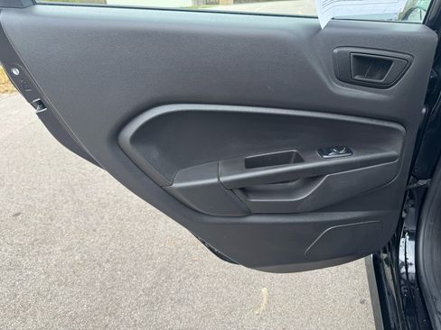 Used 2019 Ford Fiesta ST-Line w/ ST Line Cold Weather Package image 34