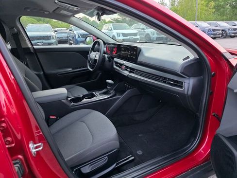 Certified 2025 Kia K4 FWD image 11