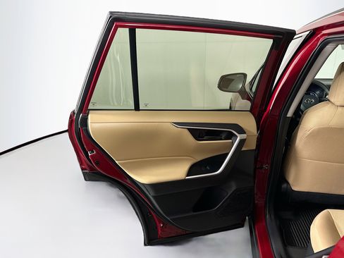 Used 2024 Toyota RAV4 LE image 24