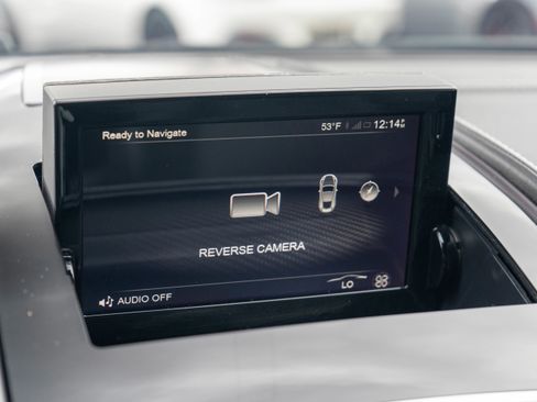 Used 2016 Aston Martin Vanquish Volante image 17