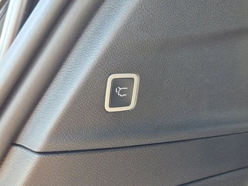 New 2026 Chrysler Pacifica Select image 17