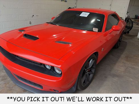 Used 2020 Dodge Challenger R/T Scat Pack RWD image 3