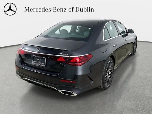 Used 2026 Mercedes-Benz E 350 4MATIC Sedan image 5