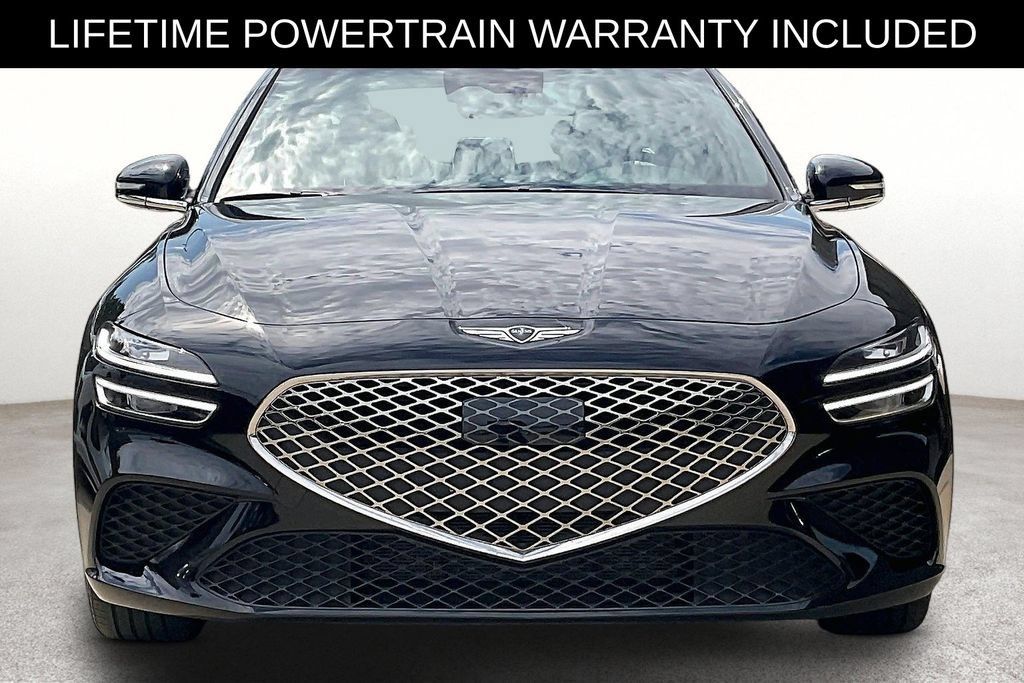 Used 2025 Genesis G70 2.5T RWD image 4