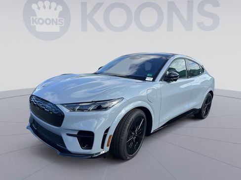 New 2025 Ford Mustang Mach-E GT image 1