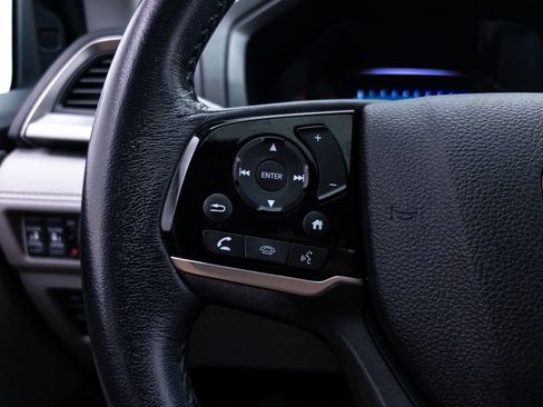 Used 2020 Honda Odyssey Touring image 37