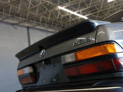 Used 1987 BMW 528e Sedan image 29