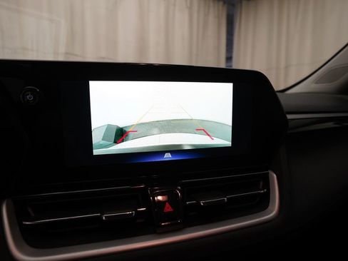 Used 2025 Chevrolet TrailBlazer LT image 19